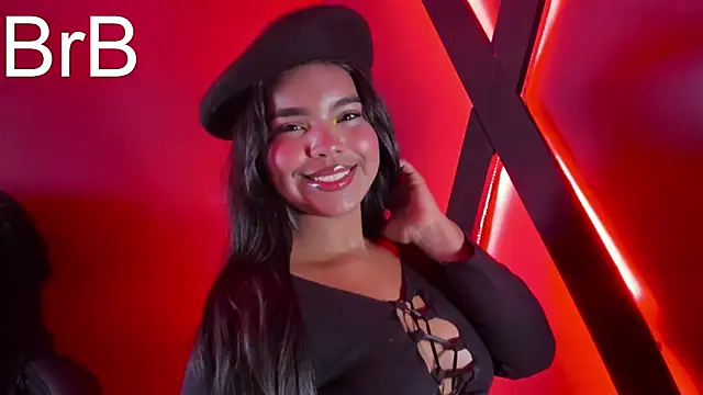 zoe roux21 online show from 10.05.25