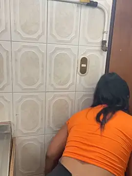 zoe roux21 online show from 10.23.25