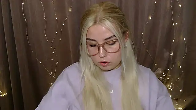 KristyHoney online show from 12.19.24