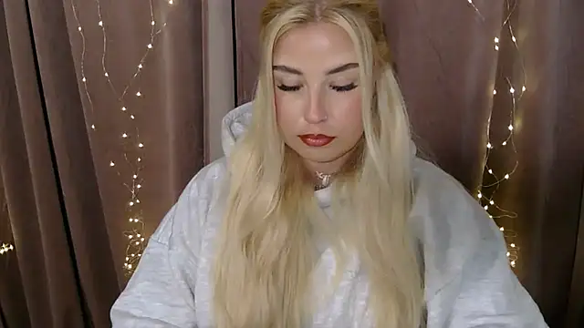 KristyHoney online show from 01.06.25