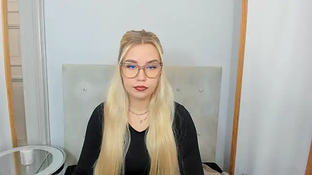 KristyHoney online show from 03.07.25