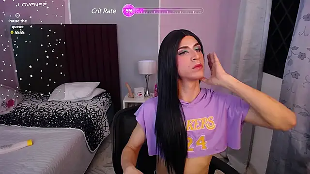 LiahGrey7 online show from 01.17.25