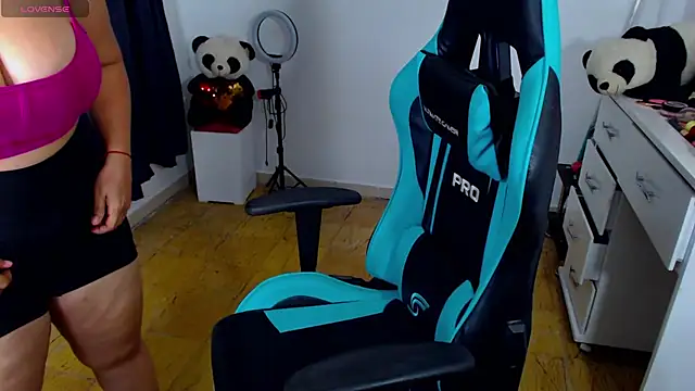 lulu ferrer online show from 02.27.25