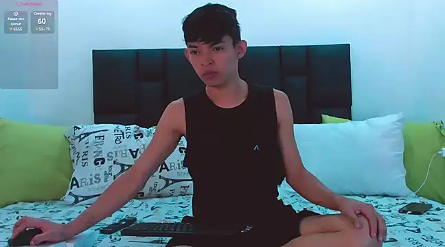 Snapshot of Tonny_twink_ chatting on 01.31.25 Tonny twink  online show from 01.31.25