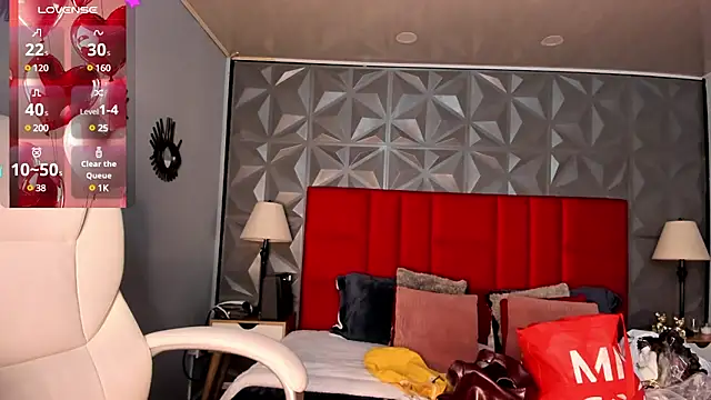 Snapshot of Giovanna_oliveira chatting on 03.05.25 Giovanna oliveira online show from 03.05.25