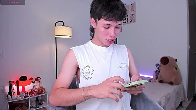 angel bless19 online show from 10.30.25