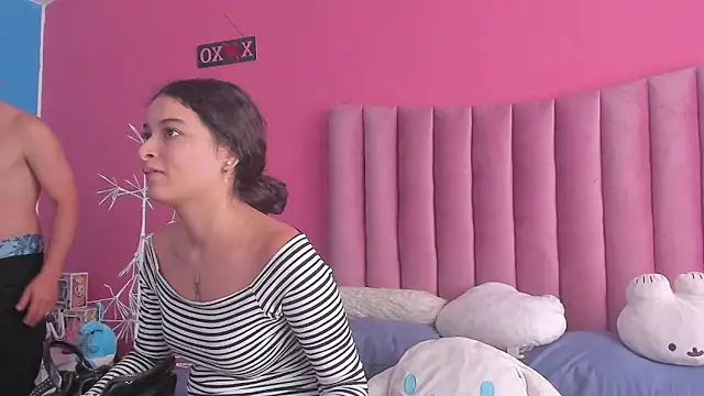 Snapshot of JustiinJazmin chatting on 12.24.24 JustiinJazmin online show from 12.24.24