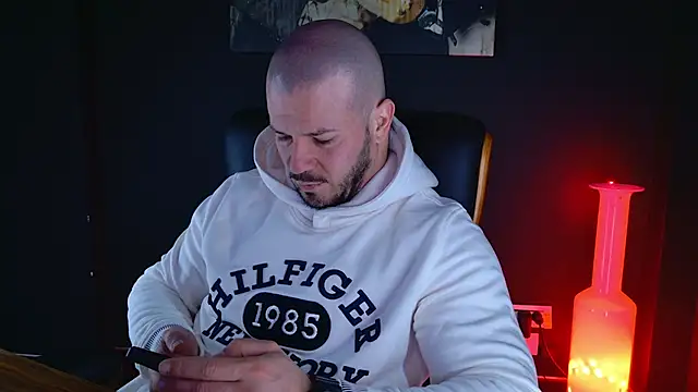 AngeloEric online show from 01.07.25