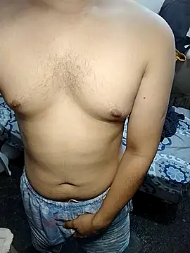 Snapshot of Gasparin32 chatting on 03.19.25 Gasparin32 online show from 03.19.25