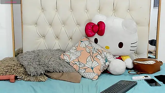 Snapshot of camila_sex_latina chatting on 01.23.25 camila sex latina online show from 01.23.25