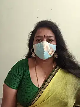 Snapshot of neelu-hoty chatting on 09.16.25 neelu-hoty online show from 09.16.25