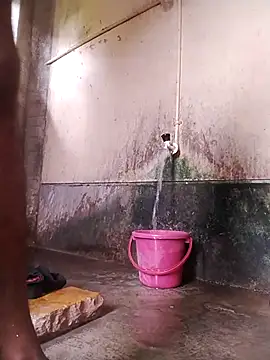 Snapshot of Alokraj373990 chatting on 09.15.25 Alokraj373990 online show from 09.15.25