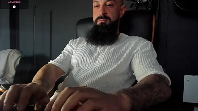 Snapshot of axxelrich_ chatting on 09.15.25 axxelrich online show from 09.15.25