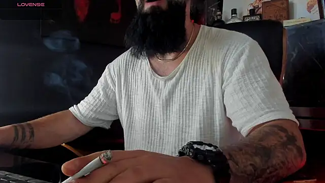 Snapshot of axxelrich_ chatting on 09.22.25 axxelrich online show from 09.22.25