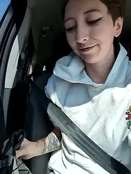 Snapshot of lovelylucyy chatting on 10.02.25 lovelylucyy online show from 10.02.25