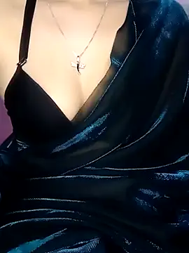 Snapshot of L_ucy1 chatting on 02.16.25 L ucy1 online show from 02.16.25