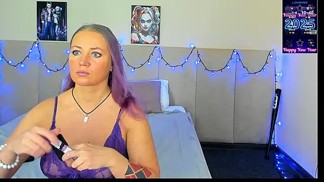 Snapshot of MuscleXXXBarbie chatting on 02.27.25 MuscleXXXBarbie online show from 02.27.25