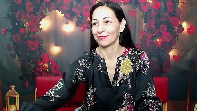 LiluGrants online show from 02.05.25