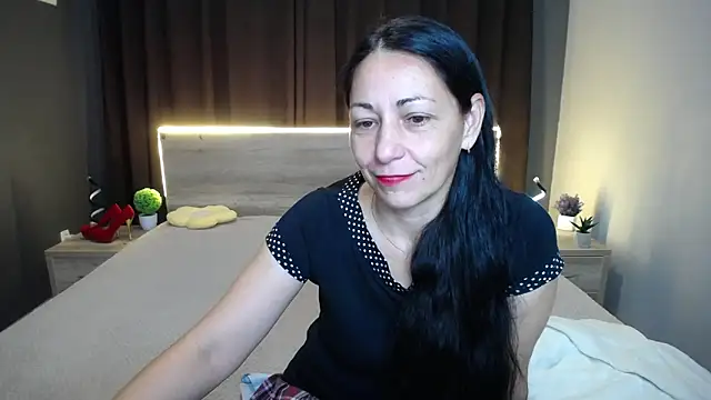 LiluGrants online show from 10.08.25