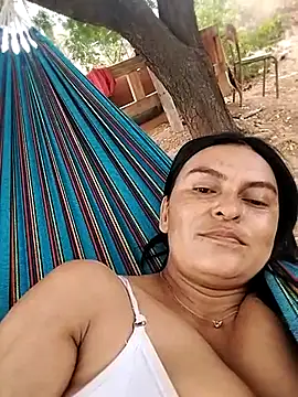 Horny-Mommy-Dirty online show from 03.15.25