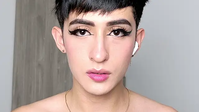 HotStar yes online show from 02.02.25