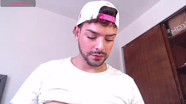 Logan cocky online show from 09.26.25