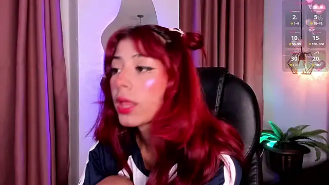 Snapshot of cloe__palmer chatting on 03.21.25 cloe palmer online show from 03.21.25