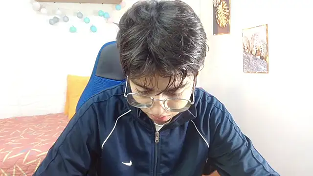 jhoellx online show from 11.30.25