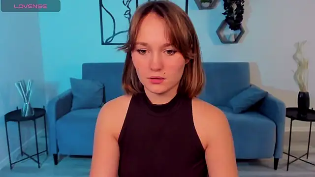 BritnieCute online show from 11.10.25