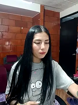 Snapshot of Raven__purple chatting on 01.23.25 Raven  purple online show from 01.23.25