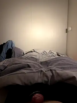 rundum40 online show from 12.04.25