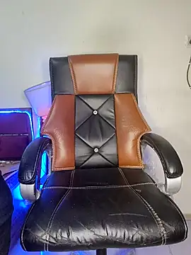 Snapshot of Black-Pearll chatting on 03.14.25 Black-Pearll online show from 03.14.25