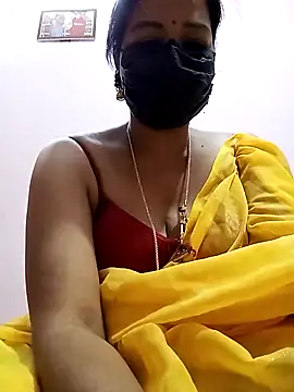 Snapshot of Tamil_sreelekha chatting on 12.18.24 Tamil sreelekha online show from 12.18.24