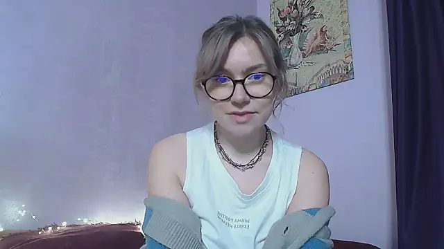 Snapshot of TaylorBre chatting on 03.02.25 TaylorBre online show from 03.02.25