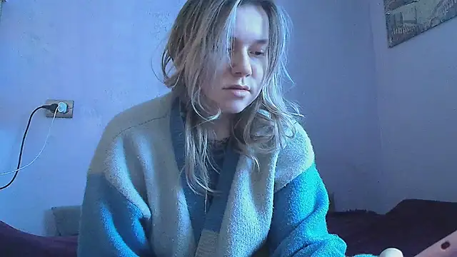 Snapshot of TaylorBre chatting on 03.05.25 TaylorBre online show from 03.05.25