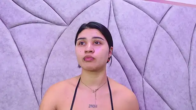 venusowen  online show from 11.09.25