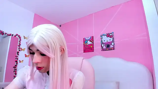 DaripQueen online show from 02.25.25