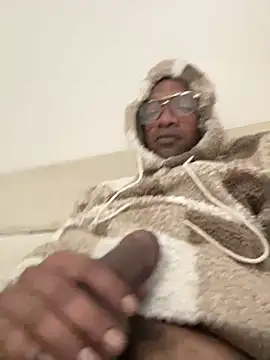 fernandmalach471 online show from 12.15.24