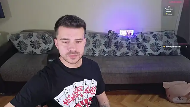 Snapshot of JohnnyStepBro chatting on 12.11.24 JohnnyStepBro online show from 12.11.24