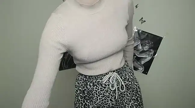  StAcY online show from 02.04.25