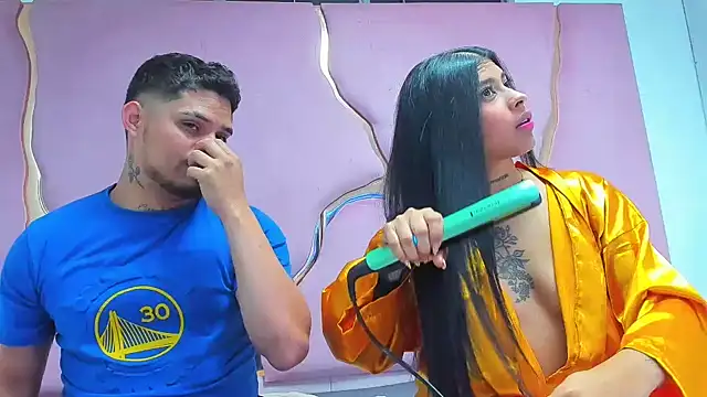 Snapshot of MelissaAndZeuss chatting on 01.09.25 MelissaAndZeuss online show from 01.09.25