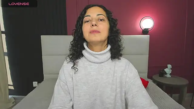 Linda Insatiable online show from 09.15.25