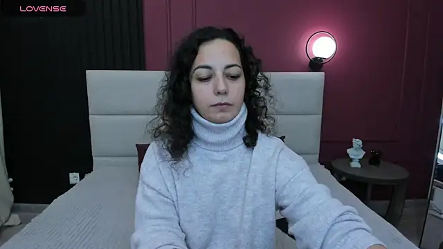 Linda Insatiable online show from 09.29.25