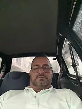 Snapshot of party2025 chatting on 03.20.25 party2025 online show from 03.20.25