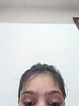 Snapshot of Riyu_05 chatting on 12.20.24 Riyu 05 online show from 12.20.24