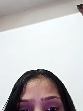 Snapshot of Riyu_05 chatting on 02.19.25 Riyu 05 online show from 02.19.25