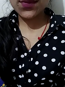 Snapshot of Riyu_05 chatting on 03.12.25 Riyu 05 online show from 03.12.25