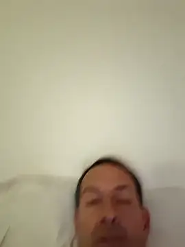 Snapshot of bagoulo chatting on 09.28.25 bagoulo online show from 09.28.25