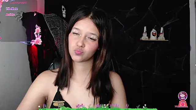 Snapshot of _Denis_sweet chatting on 10.12.25 Denis sweet online show from 10.12.25
