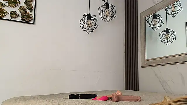 miranda villa online show from 10.30.25